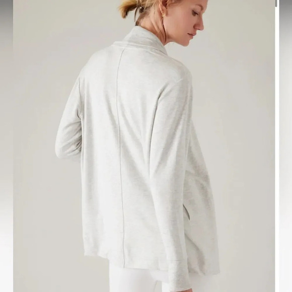 Athleta Pranayama Restore Wrap Light Grey Heather - Picture 5 of 6